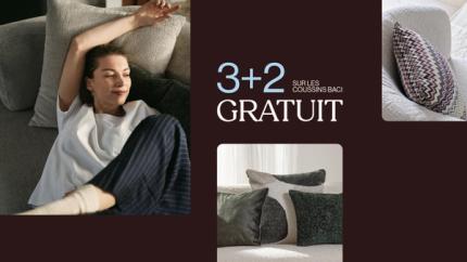 Bannière avec le texte « 3+2 coussins Baci gratuits » et des photos d’une femme sur un canapé et de deux coussins.
